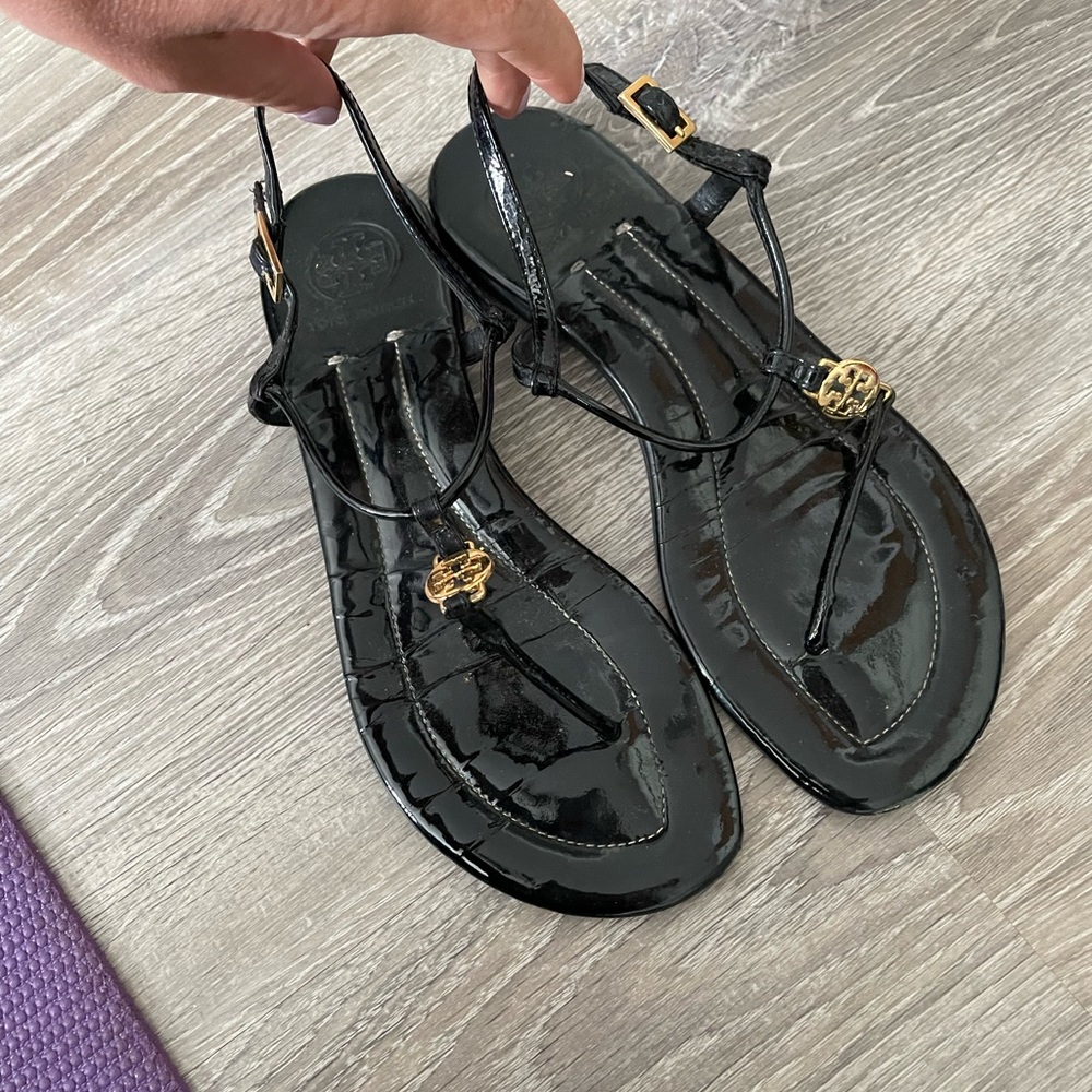 Tory Burch Patent leather sandals